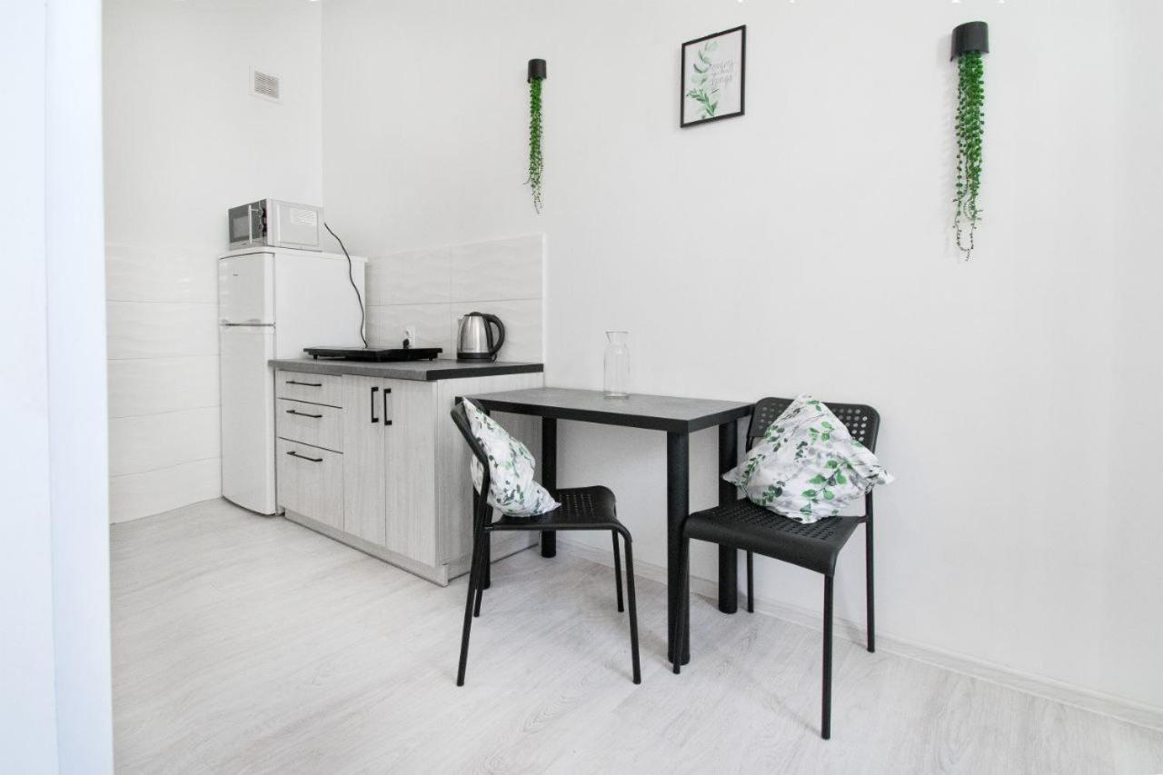 Apartaments For You Λβιβ Εξωτερικό φωτογραφία